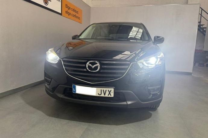 Usado Mazda CX-5 Luxury 148 CV (108 kW) 2017 SUV