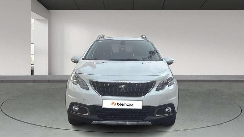 Usado Peugeot 2008 Allure 131 CV (96 kW) 2018 Blanco SUV