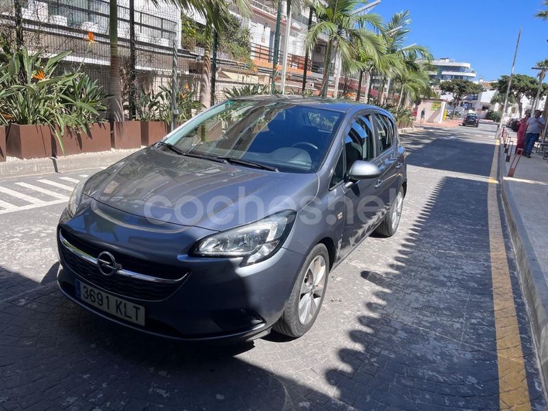 Gris / plata Usado 2018 Opel Corsa Selective Berlina | 9500 € (Precio justo) - Imagen 1/4