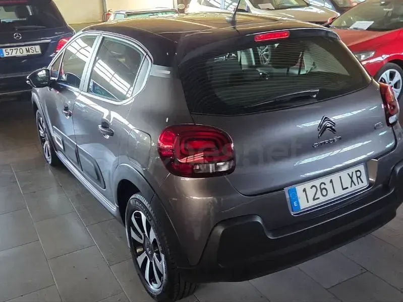 Usado Citroën C3 Feel 99 CV (72 kW) 2020 Gris / plata Utilitario