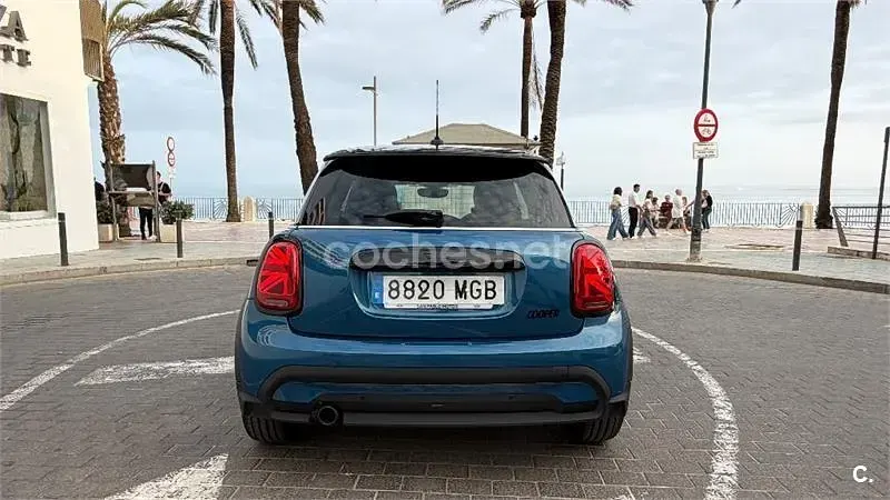 Usado Mini Cooper 156 CV (114 kW) 2023 Azul Utilitario