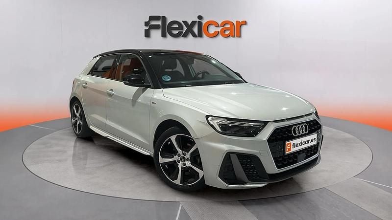 Usado Audi A1 Premium 95 CV (69 kW) 2023 Gris SUV