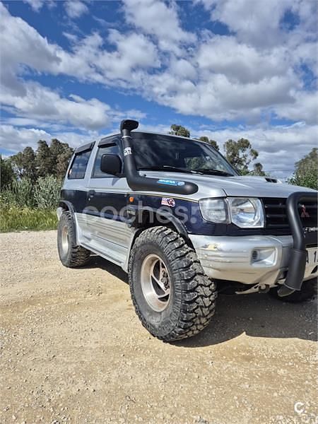 Usado Mitsubishi Montero 125 CV (91 kW) 2000 Gris / plata SUV