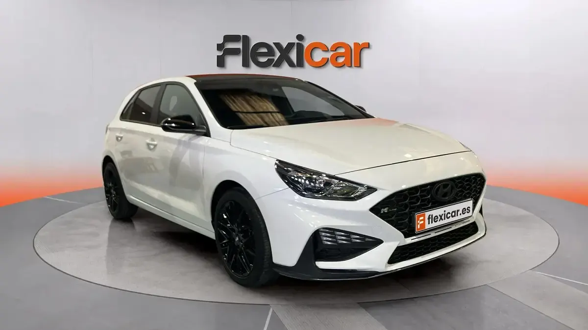Usado Hyundai i30 N Line 120 CV (88 kW) 2024 Berlina