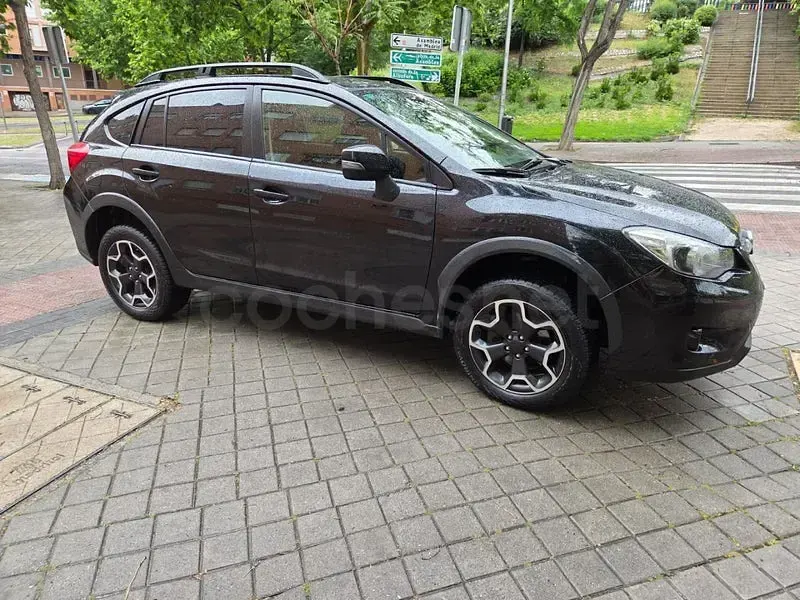 Usado Subaru XV 147 CV (108 kW) 2014 Negro SUV