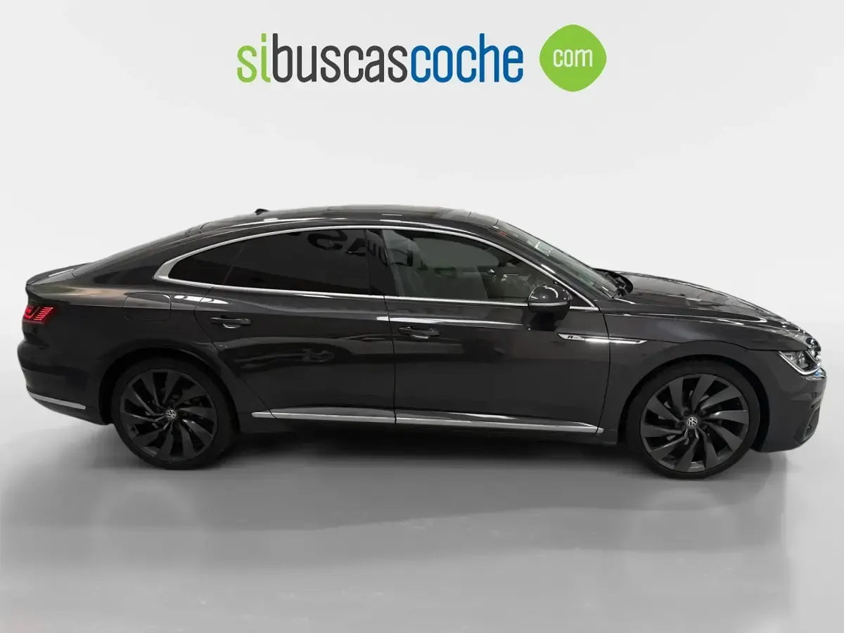 Usado VW Arteon R-line 190 CV (139 kW) 2019 Negro Utilitario