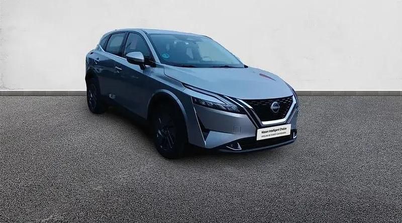 Usado Nissan Qashqai Acenta 158 CV (116 kW) 2024 Diamond silver (metalizado) SUV