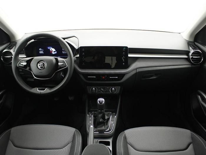 Usado Skoda Fabia Selection 116 CV (85 kW) 2024 Negro Utilitario