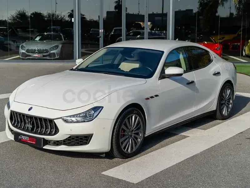 Usado Maserati Ghibli 350 CV (257 kW) 2019 Blanco Berlina
