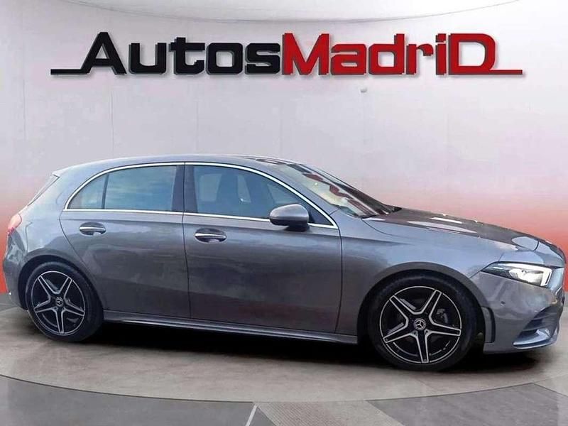 Usado Mercedes A220 151 CV (111 kW) 2019 Gris Berlina