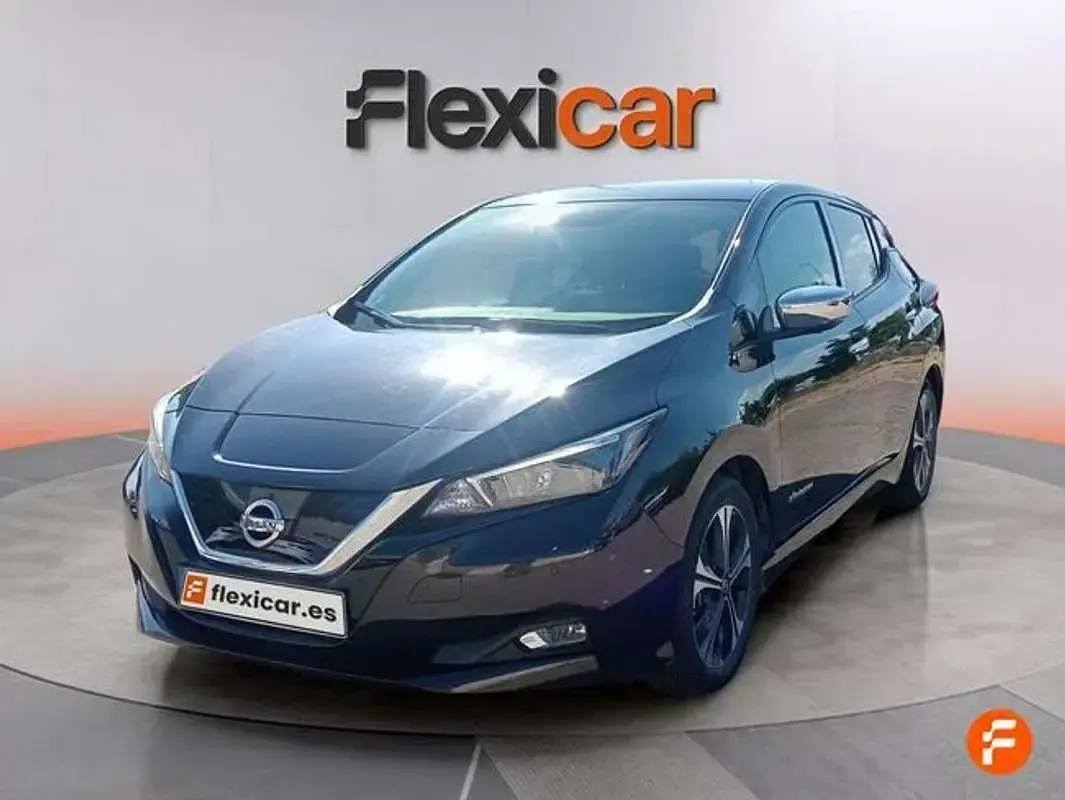 Usado Nissan Leaf Acenta 110 kW (150 CV) 2018 Negro Utilitario