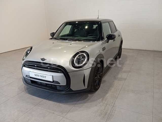 Gris / plata Usado 2023 Mini Cooper Utilitario | 28.390 € (Caro) - Imagen 1/4