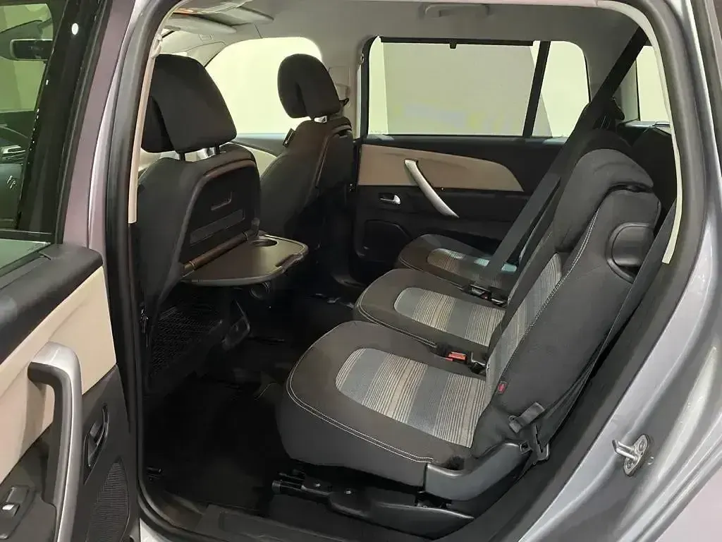 Używany Citroën C4 Rip Curl 130 KM (95 kW) 2018 Biały