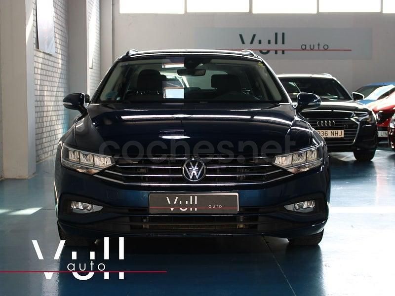 Usado VW Passat Business 150 CV (110 kW) 2020 Azul Familiar