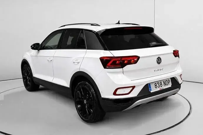 Usado VW T-Roc 150 CV (110 kW) 2025 SUV