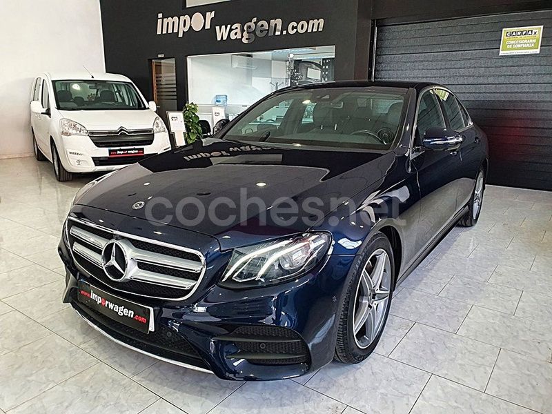 Azul Usado 2020 Mercedes E220 Berlina | 30.900 € (Un poco caro) - Imagen 1/4