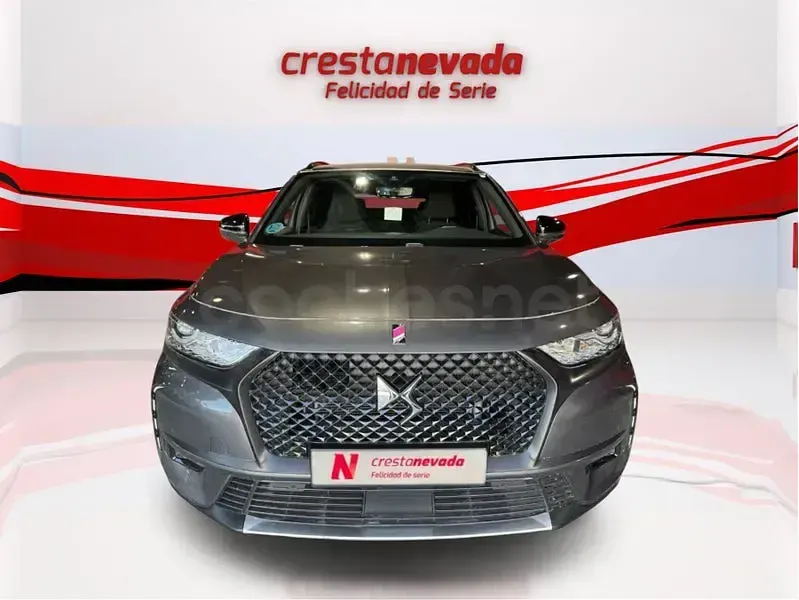 Usado DS Automobiles DS7 Crossback 130 CV (95 kW) 2022 Gris / plata SUV