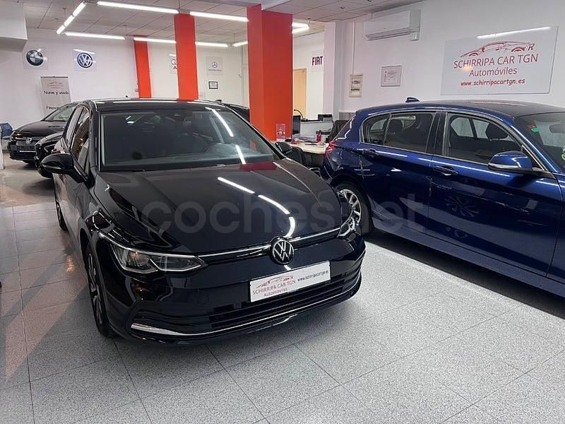 Occasion VW Golf VIII 110 ch (80 kW) 2023 Noir Berline