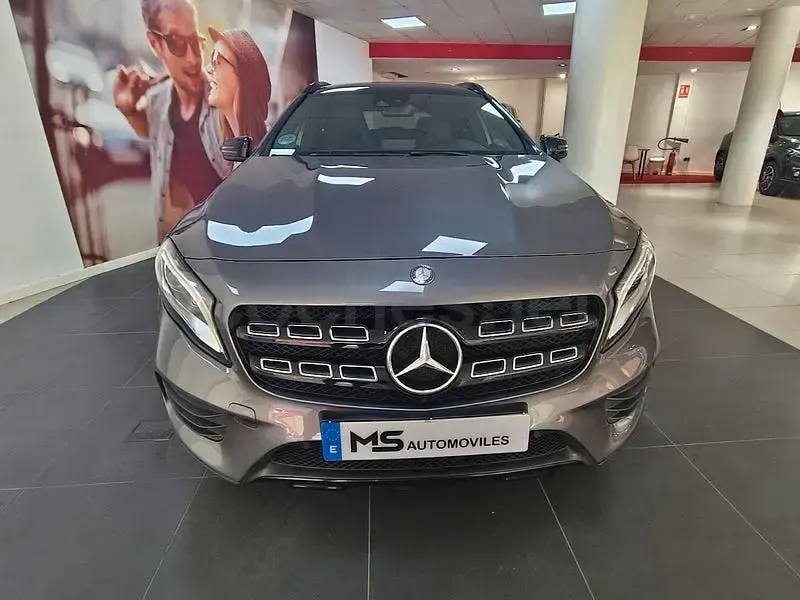 Usado Mercedes GLA220 177 CV (130 kW) 2018 Gris / plata SUV