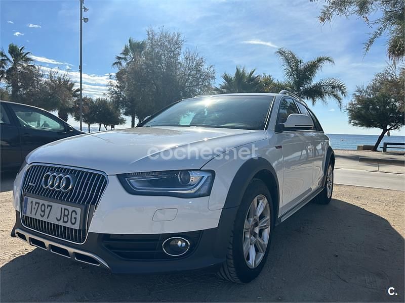 Usado Audi A4 Allroad 211 CV (155 kW) 2013 Blanco Familiar
