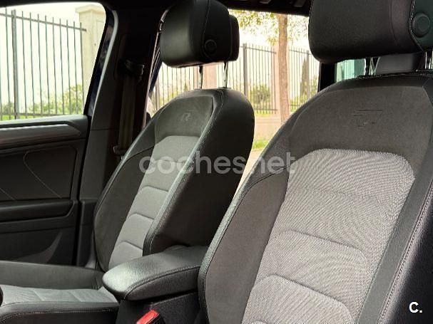 Usado VW Tiguan Sportline 190 CV (139 kW) 2017 Azul SUV