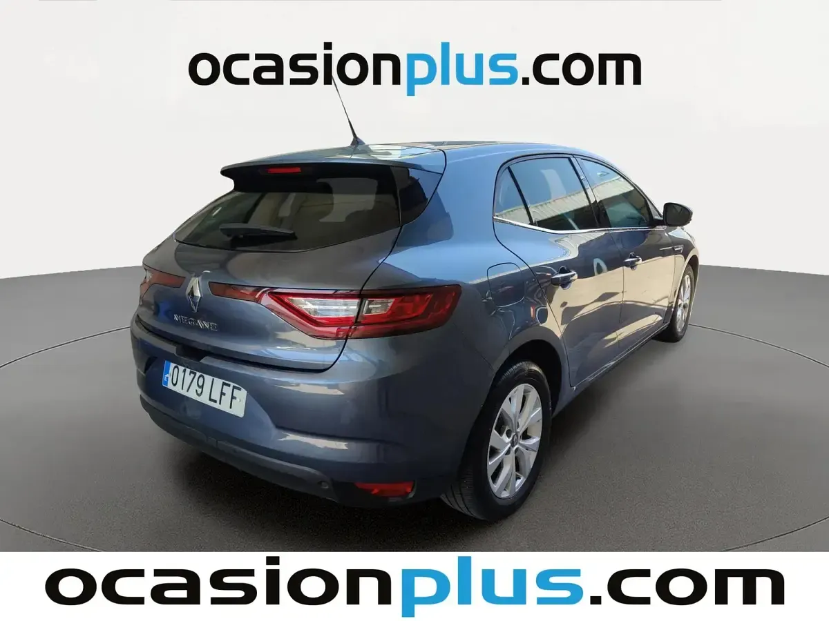 Usado Renault Mégane LIMITED 140 CV (102 kW) 2020 Gris Utilitario