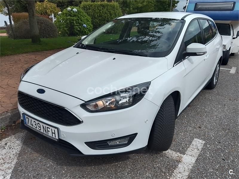 Usado Ford Focus Business Edition 125 CV (91 kW) 2018 Blanco Familiar