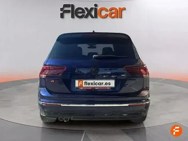 Begagnad VW Tiguan Sportline 150 HK (110 kW) 2018 Blå SUV