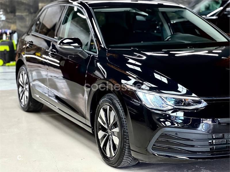 Usado VW Golf VIII Style 150 CV (110 kW) 2023 Negro Berlina