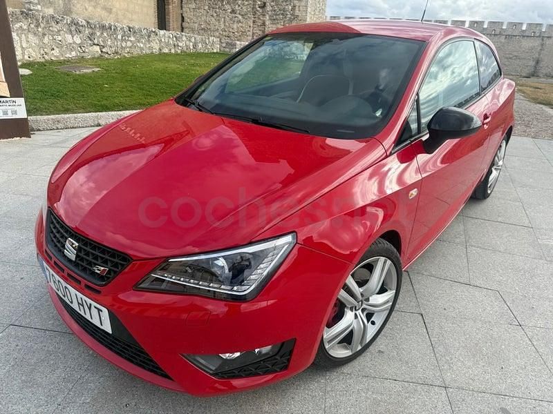 Usado Seat Ibiza SC CUPRA 192 CV (141 kW) 2016 Rojo Utilitario