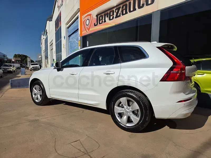 Usado Volvo XC60 Core 197 CV (144 kW) 2024 Blanco SUV