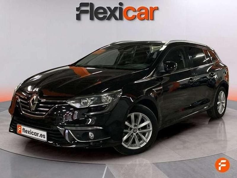 Usado Renault Mégane GrandTour LIMITED 132 CV (97 kW) 2017 Negro Familiar