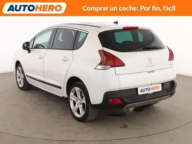 Usado Peugeot 3008 Allure 115 CV (84 kW) 2014 Blanco Familiar