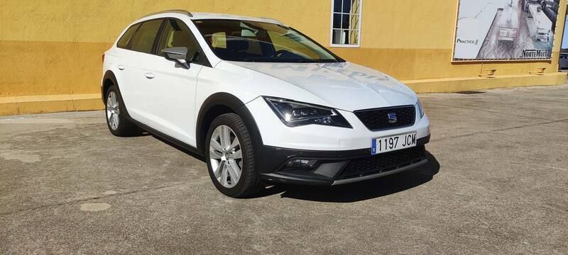 Blanco Usado 2015 Seat Leon X-Perience Familiar | 10.599 € - Imagen 1/4