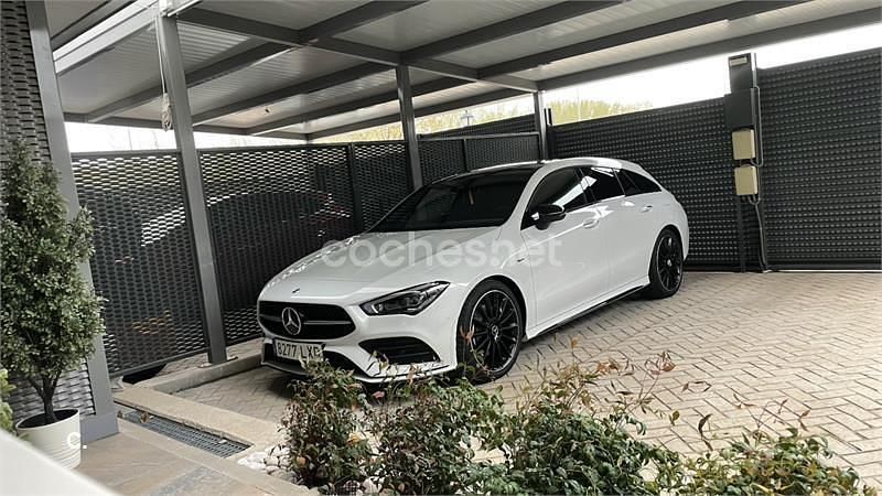 Blanco Usado 2022 Mercedes CLA200 Shooting Brake Familiar | 31.000 € (Buen precio) - Imagen 1/4
