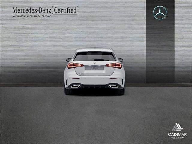 Usado Mercedes A250 AMG line 218 CV (160 kW) 2023 Blanco Berlina