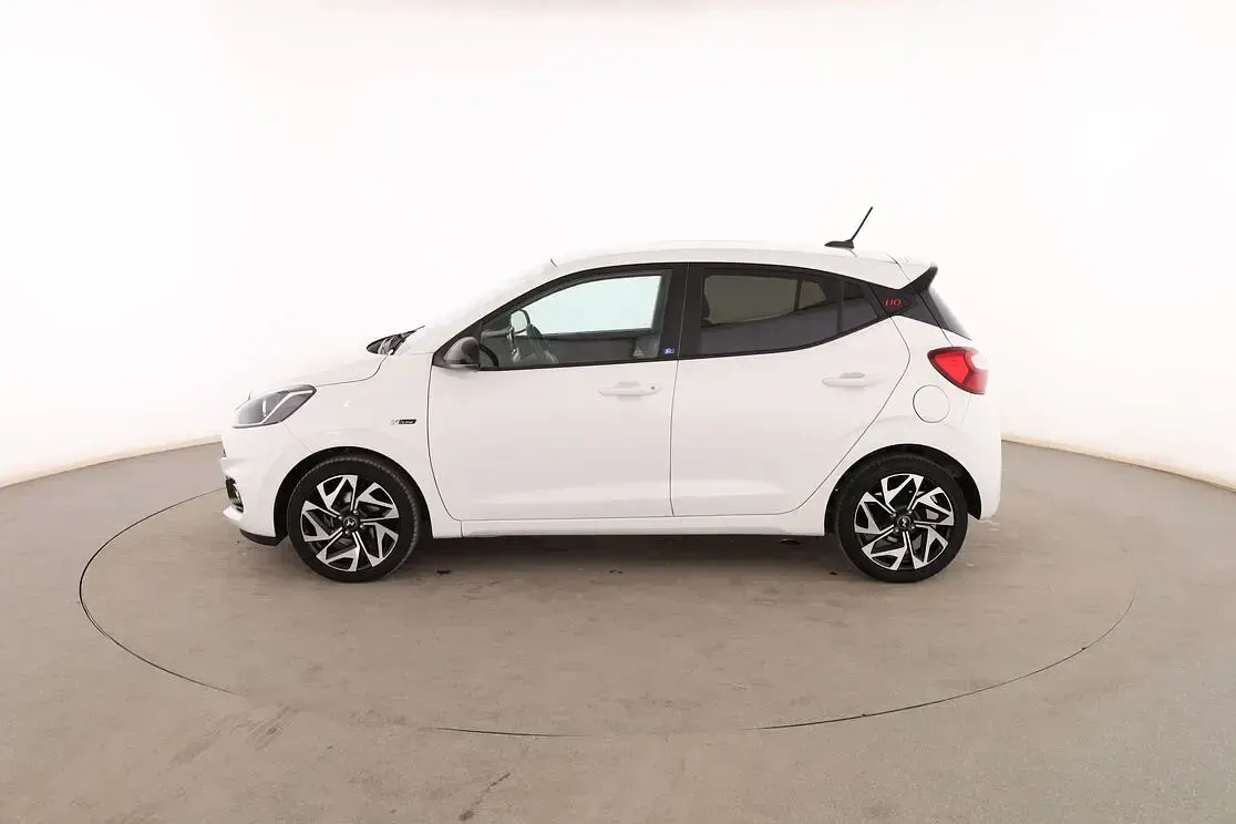 Usado Hyundai i10 N Line 84 CV (61 kW) 2023 Blanco Utilitario