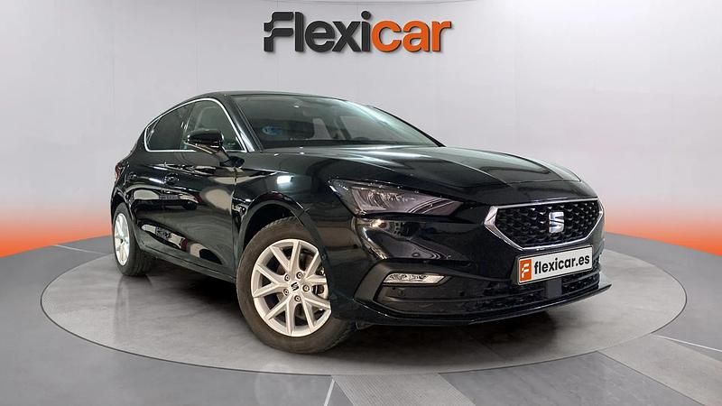 Usado Seat Leon FR 150 CV (110 kW) 2025 Negro Berlina
