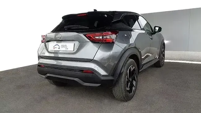 Usado Nissan Juke N-Connecta 114 CV (83 kW) 2024 Gris SUV