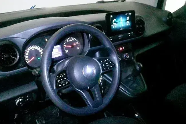 Używany Mercedes Citan 110 95 KM (69 kW) 2022 Czarny Van