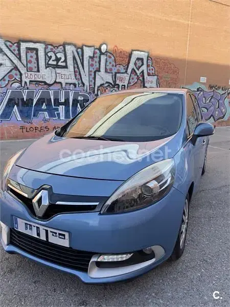 Usado Renault Scenic E-Tech Dynamique 110 CV (80 kW) 2014 Azul Monovolumen