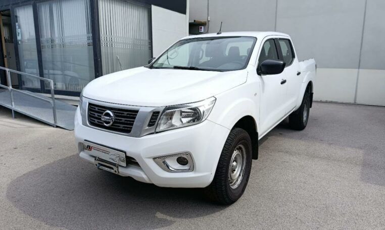 Usado Nissan Navara Visia 2017 Blanco Pickup/Camioneta