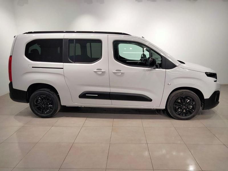 Usado Citroën Berlingo 130 CV (95 kW) 2024 Blanco Monovolumen