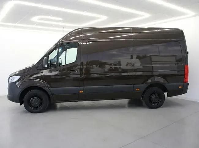 Usado Mercedes Sprinter 142 CV (104 kW) 2022 Marrón Van