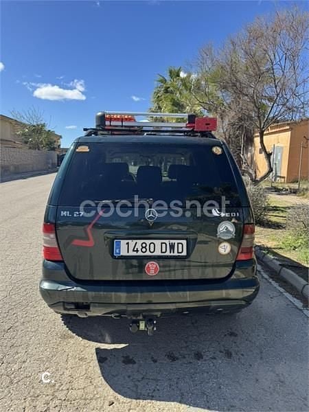 Usado Mercedes ML270 163 CV (119 kW) 2006 Verde SUV