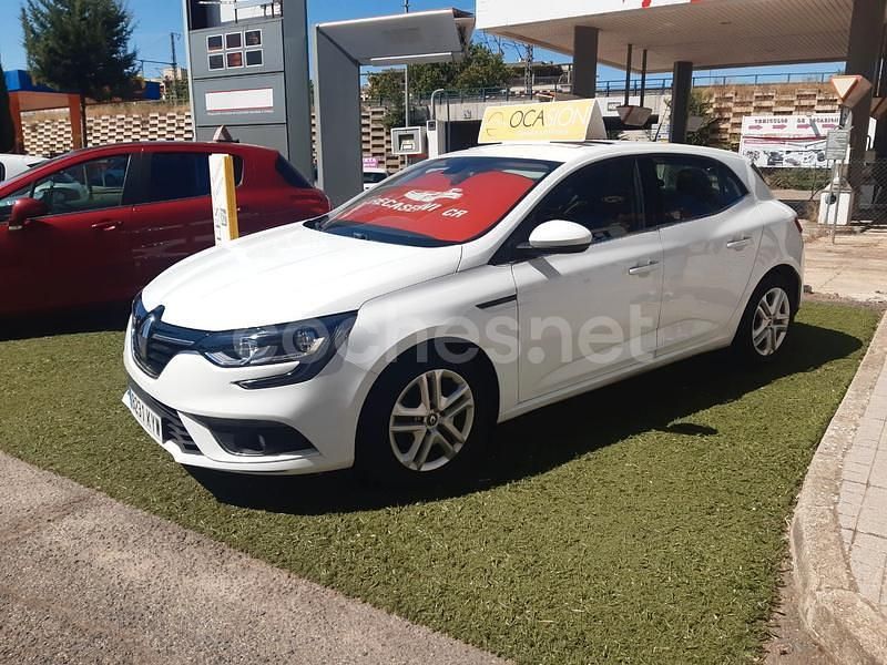 Blanco Usado 2019 Renault Mégane IV Business Berlina | 12.500 € (Precio justo) - Imagen 1/4