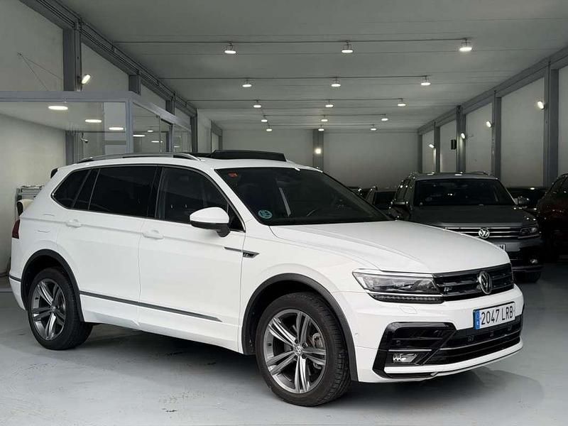 Usado VW Tiguan Allspace Sportline 200 CV (147 kW) 2021 Blanco SUV