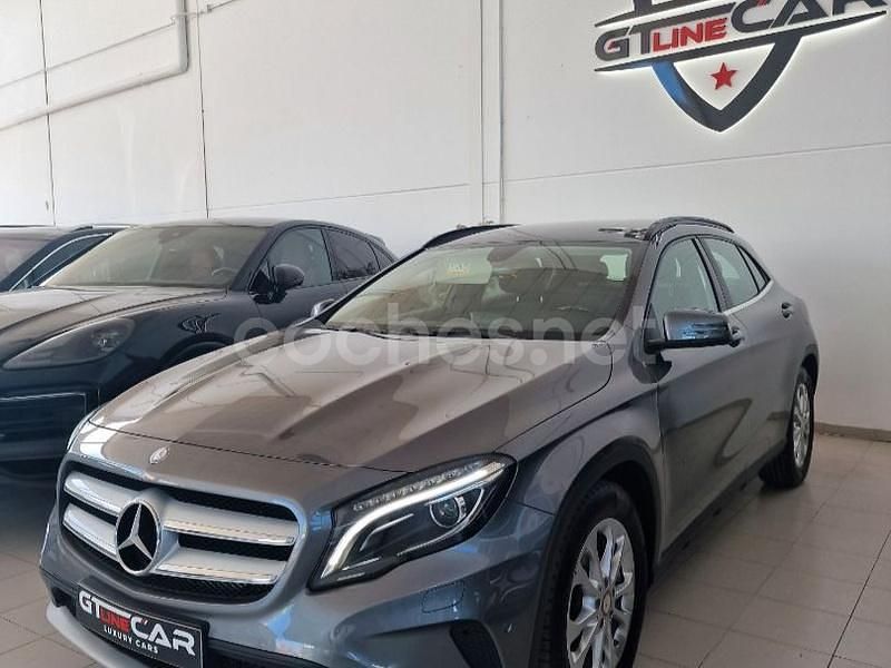 Usado Mercedes GLA200 AMG Edition 1 136 CV (100 kW) 2015 Gris / plata SUV