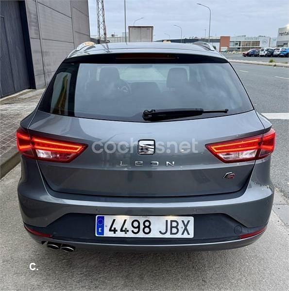 Usado Seat Leon ST FR 150 HP (110 kW) 2015 Cinzento Carrinha