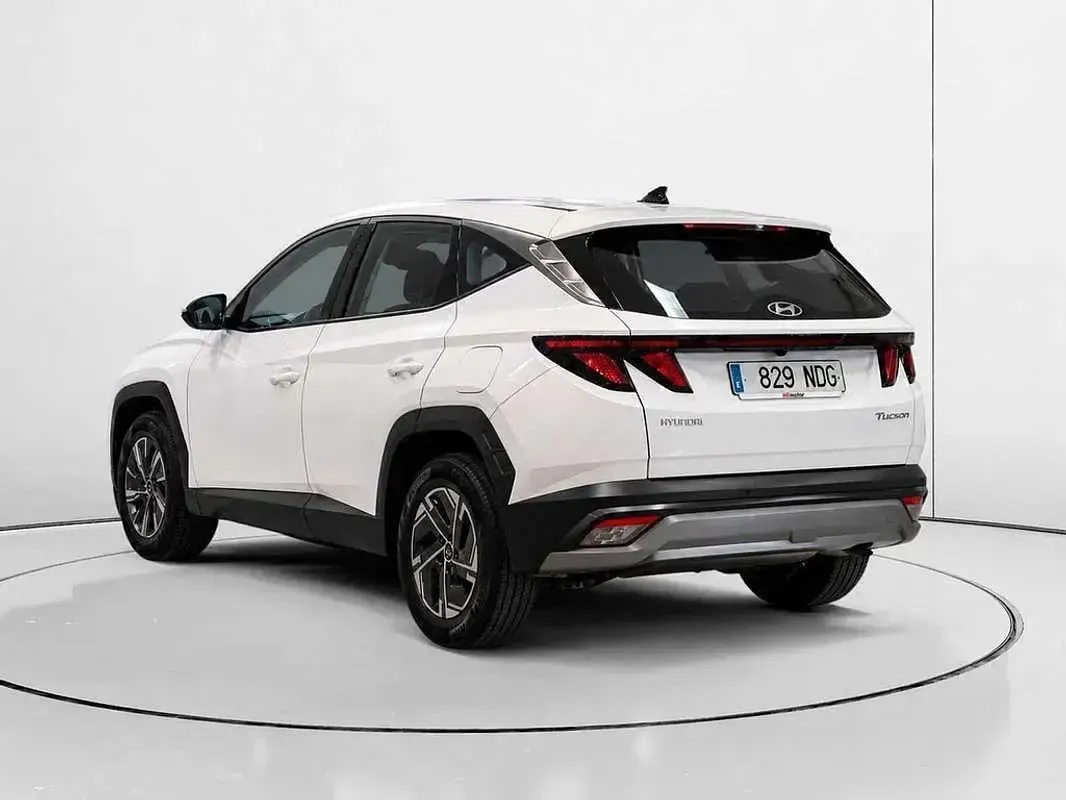Usado Hyundai Tucson 160 CV (117 kW) 2025 Blanco SUV
